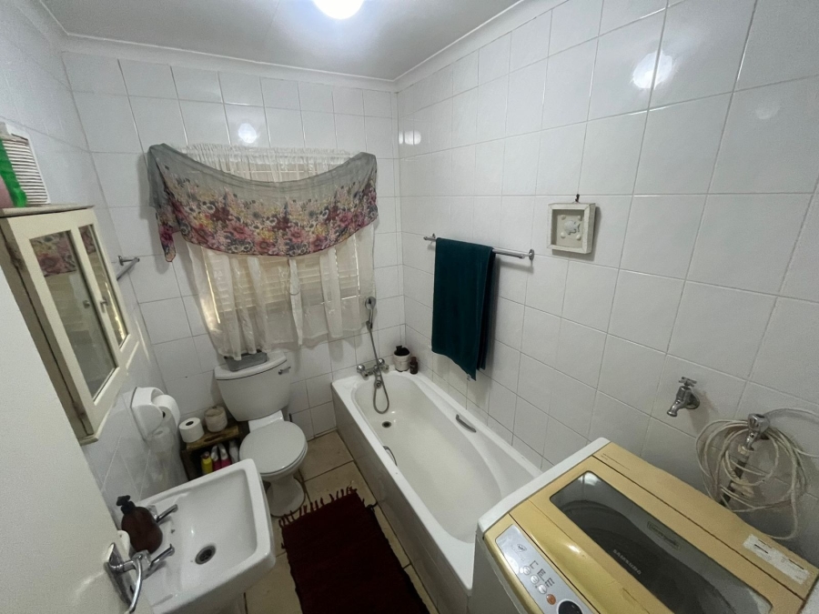 3 Bedroom Property for Sale in Safari Gardens North West